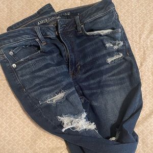 American eagle distressed jeans